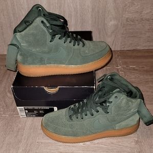 Nike Airforce Ones Green Suede mens 9